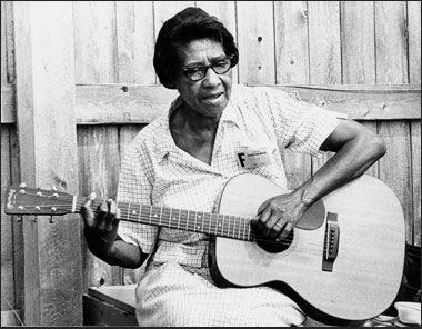 Elizabeth Cotten